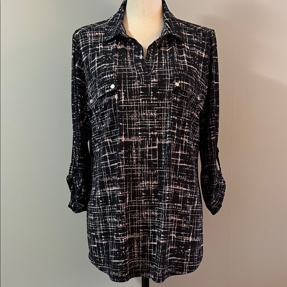 Jones New York Knit Blouse in Black & Pink